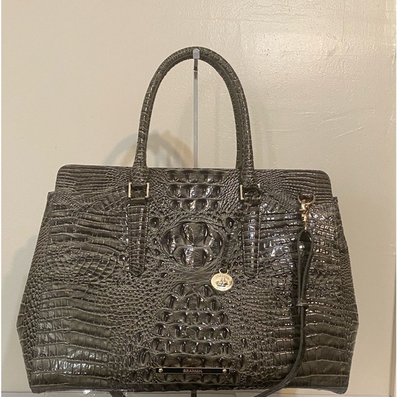 SOLD Finley Carryall in Hunter Melbourne - Picture 2 of 7